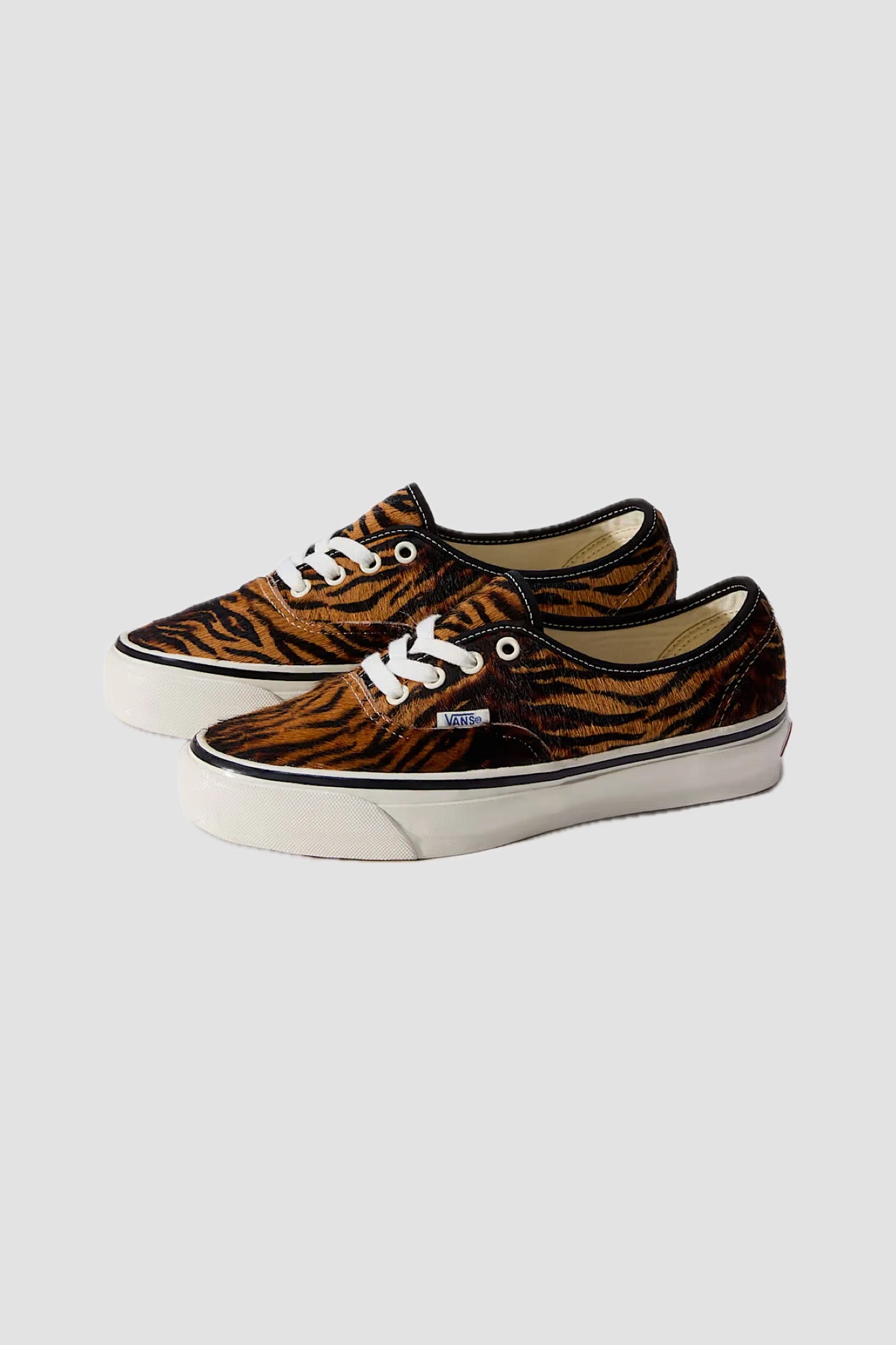 LX Authentic 44 PONY HAIR TIGER/BLACK