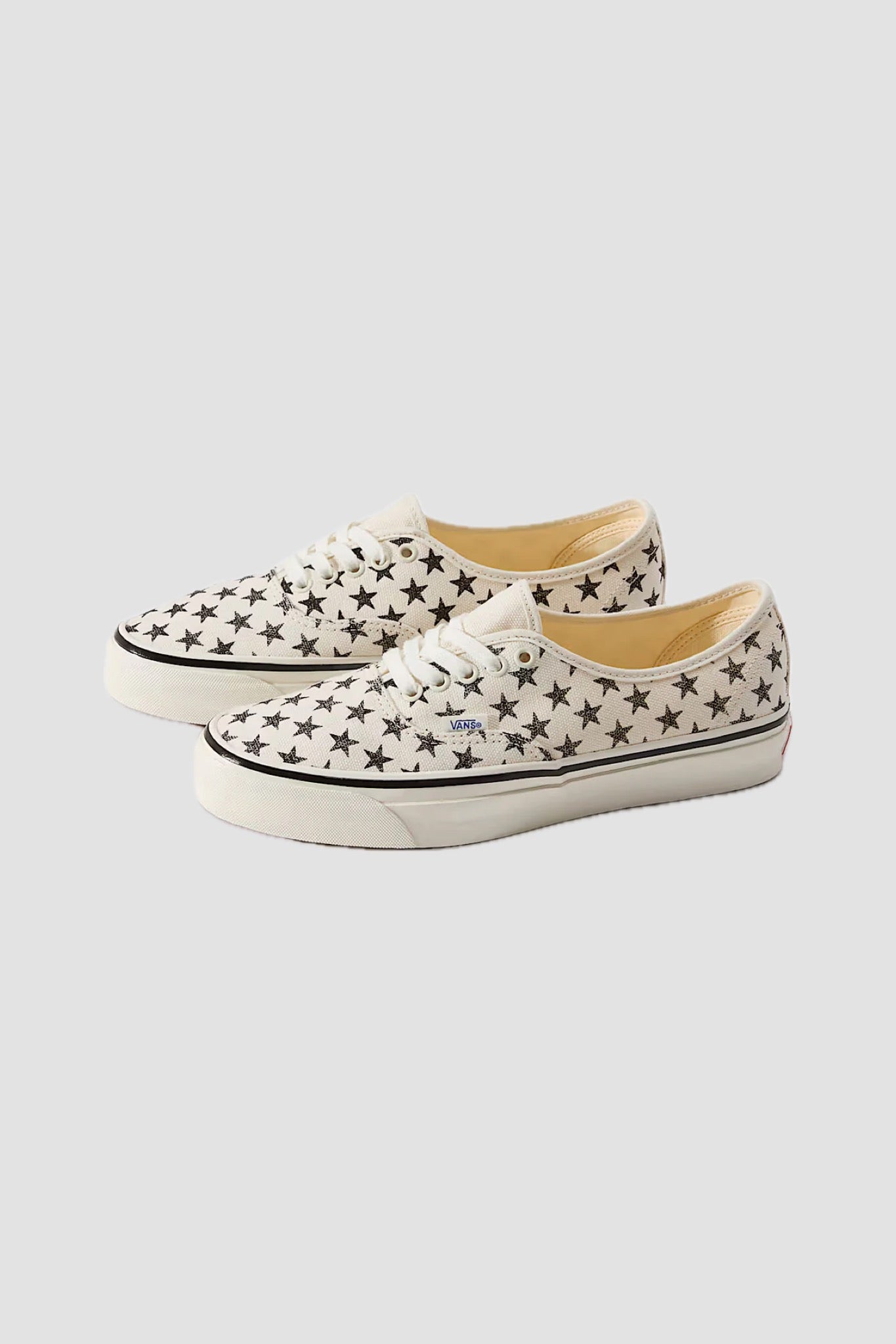 LX AUTHENTIC 44 STARS Marshmellow/ Black