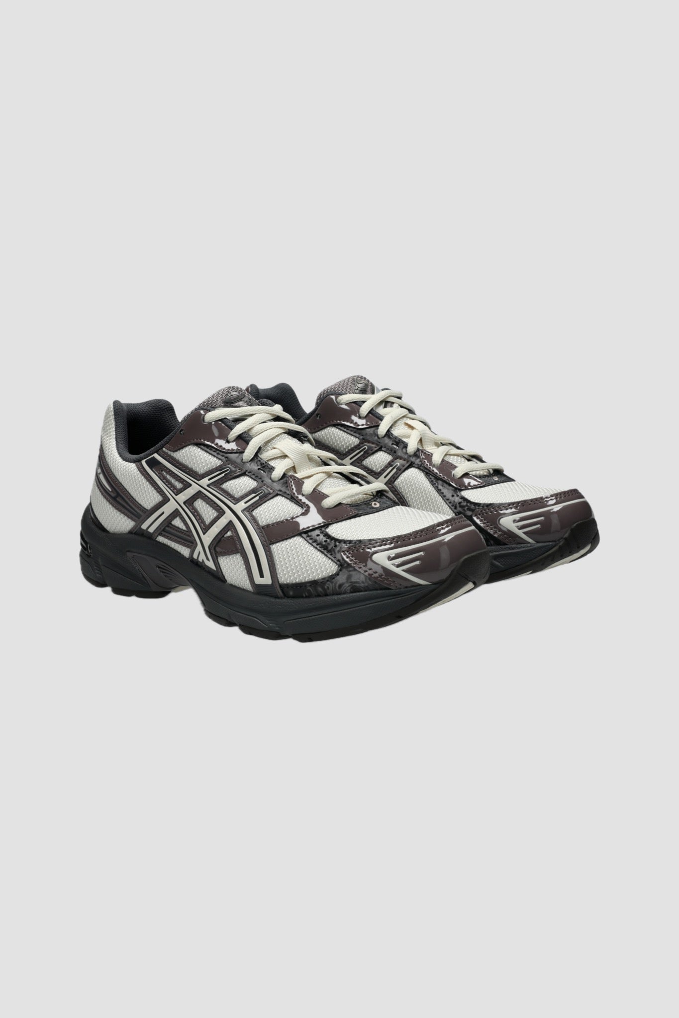 GEL-1130 Oatmeal/Obsidian Grey
