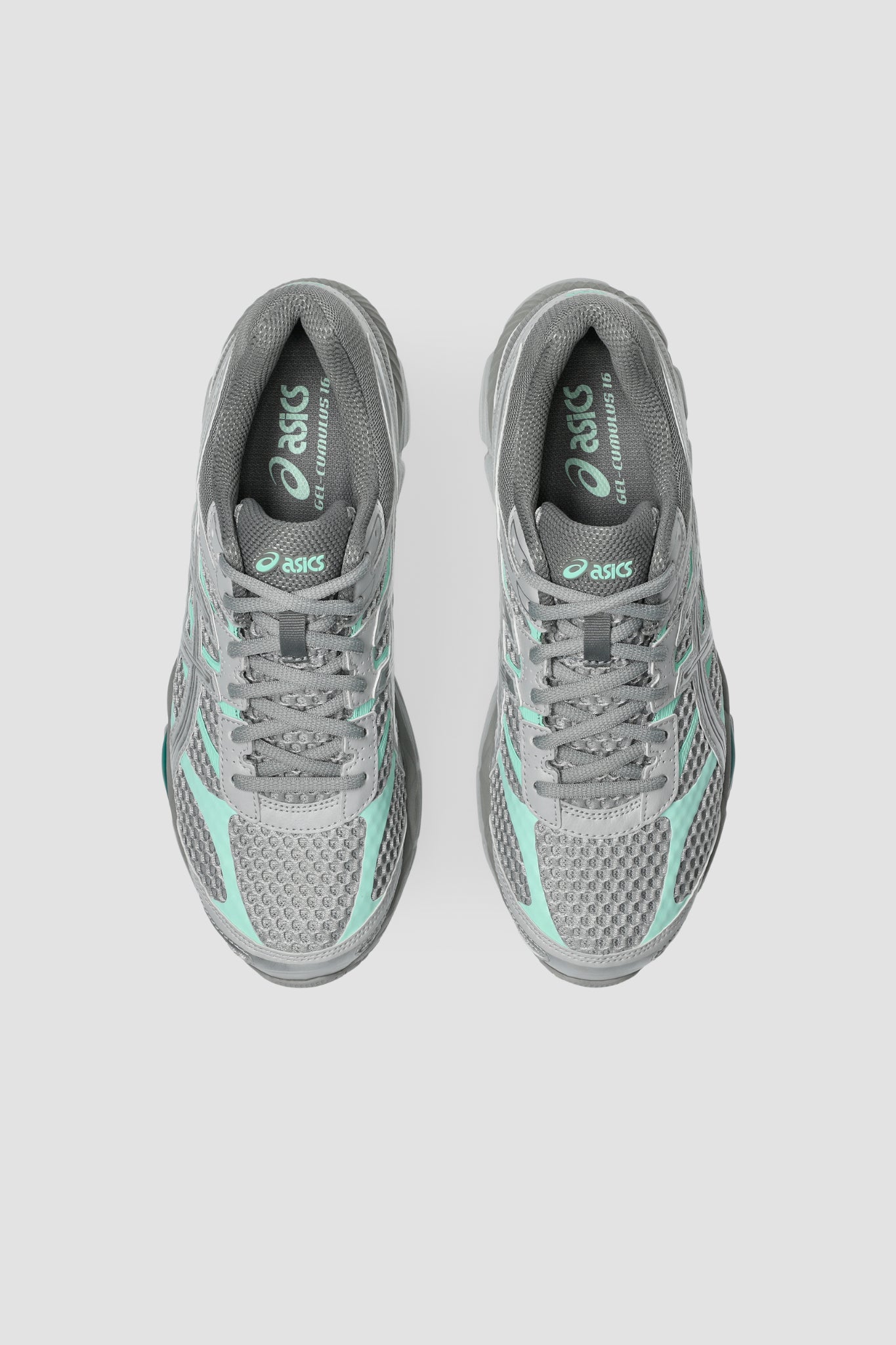 GEL-CUMULUS 16 Cement Grey/Pure Silver