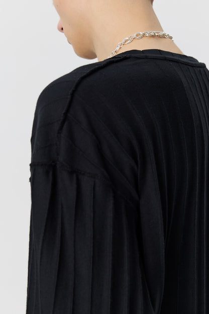 ROUND NECK SWEATER black inverted openwork stripe