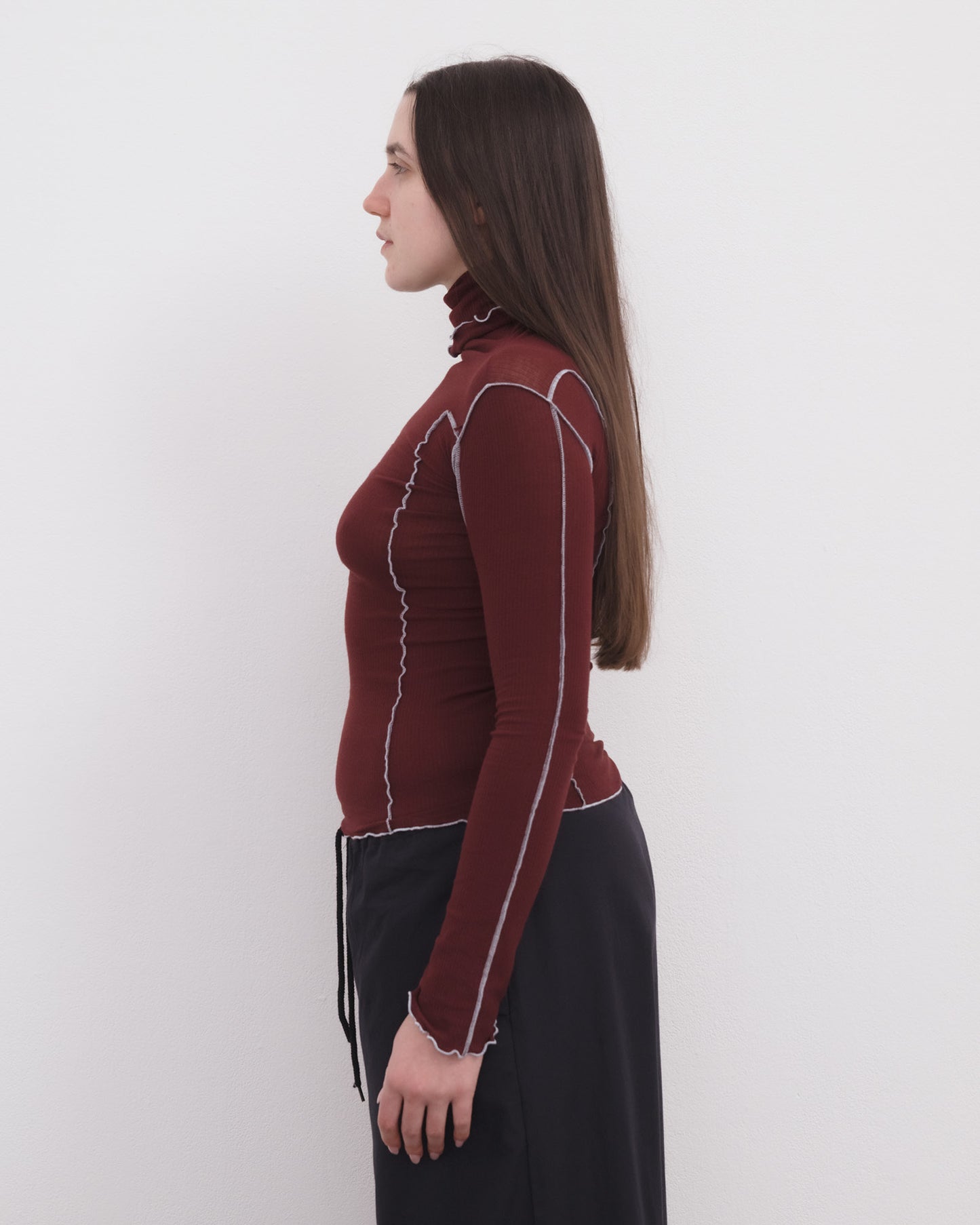 OMATO TURTLENECK nara red